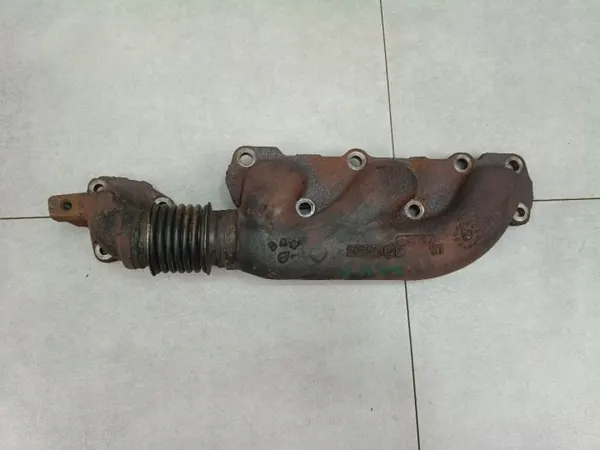 Colector de escape Jeep Grand Cherokee OEM 21052110F image 4