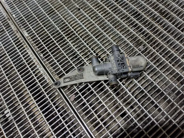 Válvula de Aquecimento Land Rover OEM 1147412170 image 2