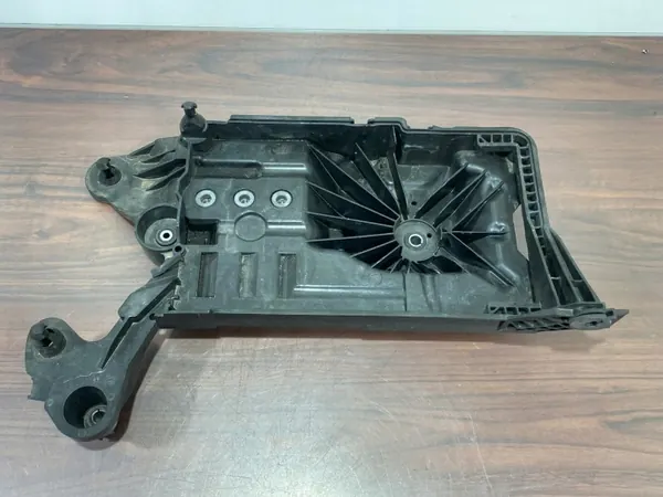 Base de fixation batterie Cupra Formentor OEM 5WA915331 image 3