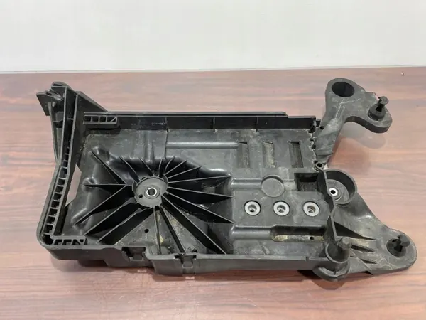 Base de fixation batterie Cupra Formentor OEM 5WA915331 image 5