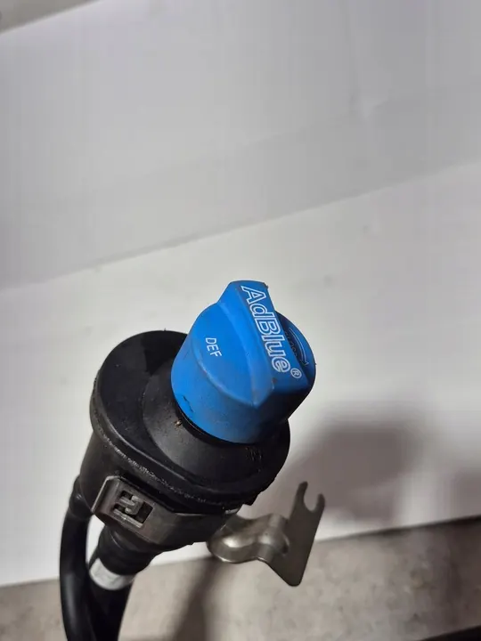 BMW 3 G20 AdBlue 7485088 image 3