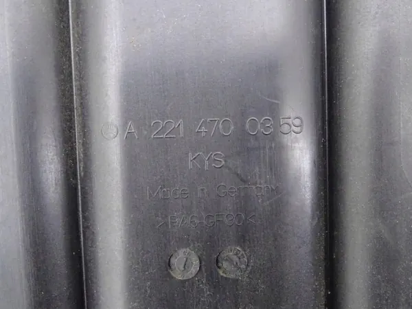 Filtro de carbón OEM A2214700359 para Mercedes Clase S W221 image 3