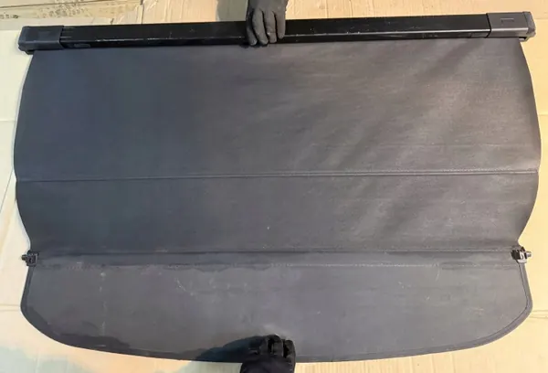 Honda Accord VIII Kombi Bagageutrymmesrullgardin OEM image 3