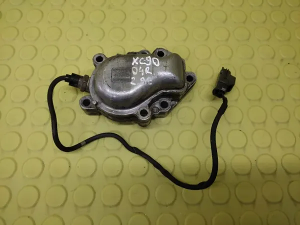 Volvo XC90 2.9 Termostaatti OEM 8636779 - Käytetty image 2