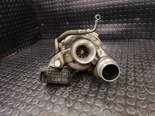 Begagnad BMW Turbo OEM 7799758 för 5 GT F07 3.0L image 7