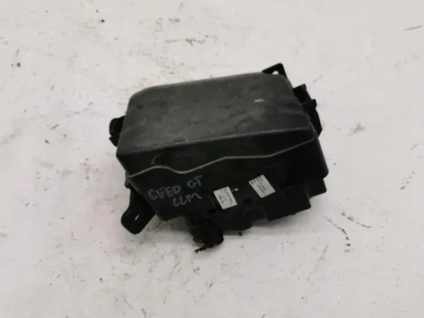 Sulakekotelo OEM 91200-A2681 Kia Proceed II 1.6 GDI:lle image 2