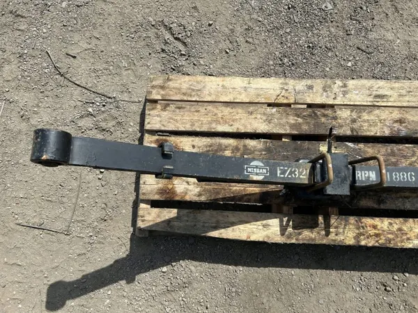 Takaosan lehtijousi OEM EZ32B2533 Nissan Titan 2016 image 7
