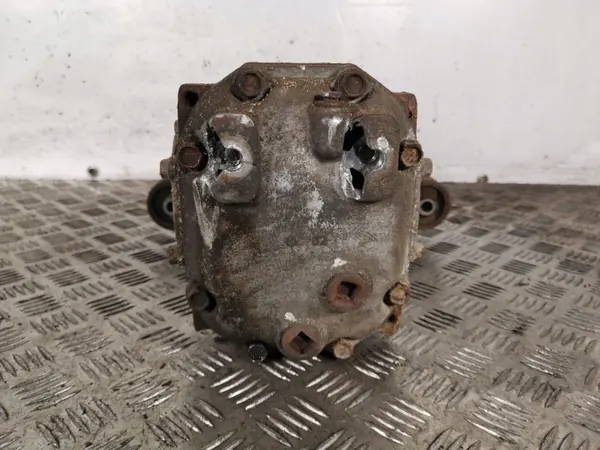 Subaru Hinterachsdifferential RATIO44 - Gebrauchtes OEM-Teil image 4