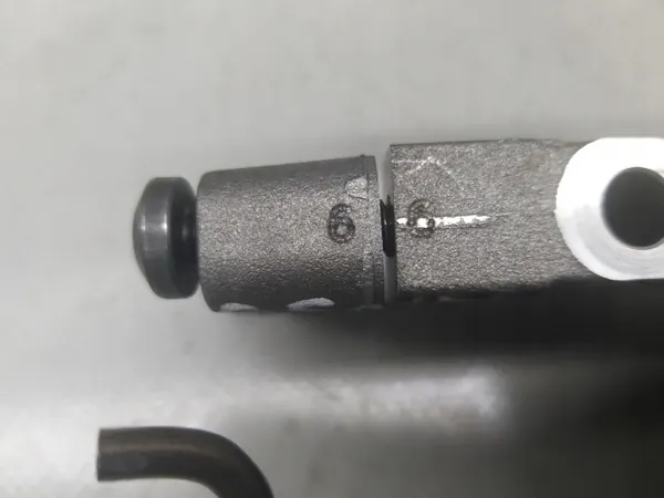 OEM 8665774 Pont Arrêt Coussinet pour 1.6 THP image 7
