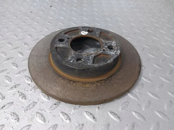 Bakre bromsskiva OEM 5561152R01 Suzuki Swift III image 2