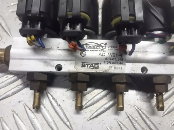 Rampe d'injection gaz Stag OEM 110R-000044 image 3