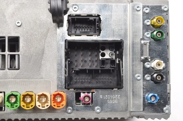 Harman Kardon Radio Navigation OEM B017665 för BMW F-Series image 6