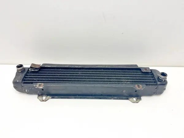 Arrefecedor de óleo motor Mercedes OEM 1161800165 - Usado image 2