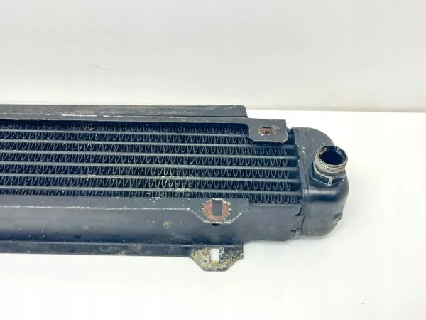 Arrefecedor de óleo motor Mercedes OEM 1161800165 - Usado image 3
