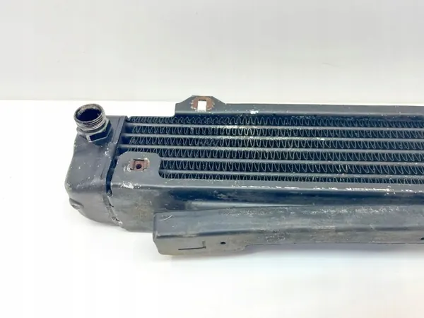 Arrefecedor de óleo motor Mercedes OEM 1161800165 - Usado image 5