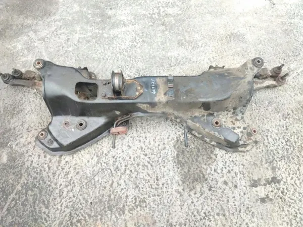 Peça usada OEM 445780 para Brilliance BS6 2.0 Sedã image 2