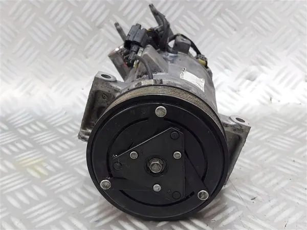 VOLVO S60 V60 V90 S90 2.0 T5 Air Conditioning Compressor 32260849 image 5