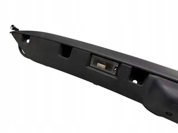 Barre d'éclairage plaque arrière Ford Explorer VI 2020 OEM LB5BS42509 image 4