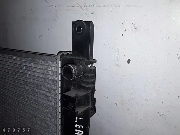 Radiador Nissan Leaf 2017 214103NF0A image 3