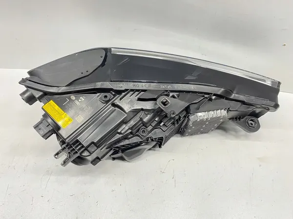 Farol dianteiro esquerdo Matrix Laser Full LED Audi A7 S7 2018- image 9