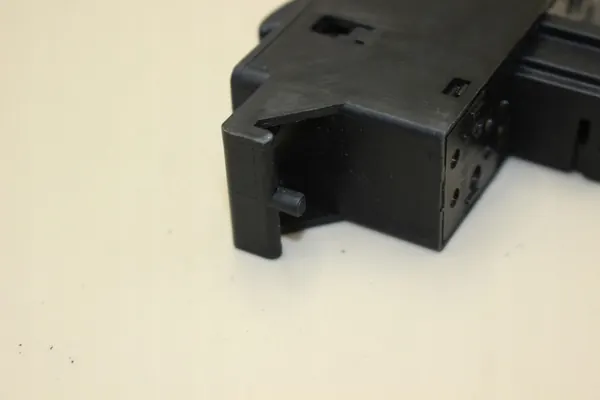 Linker dakraam schakelaar BMW E46 Cabrio image 4