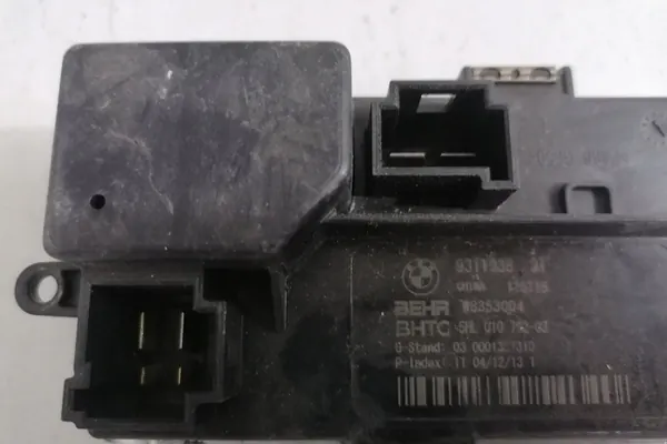 Resistor de calefacción BMW 5 (F10) 2009 image 3