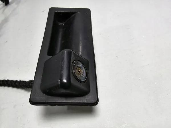 Volkswagen Caddy 2K5 Rückkamera Griff 2K5827566C image 3