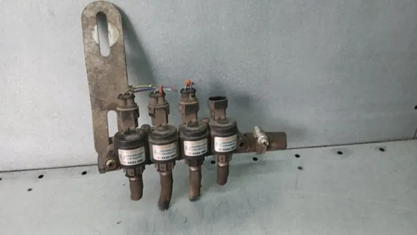 Gebrauchtes LPG-Kit Mazda Premacy 1.8B 03R OEM 129958/VOLVOMAR image 4