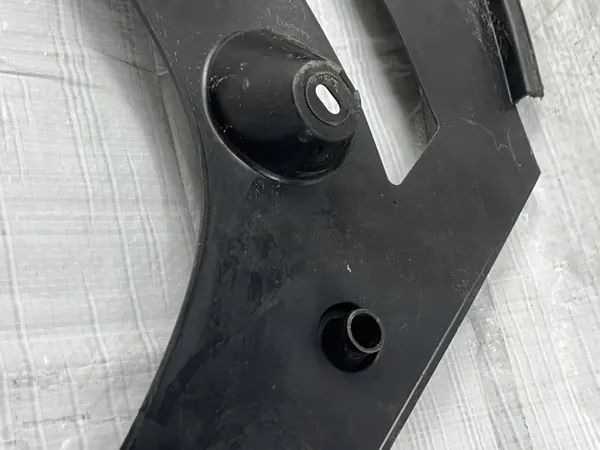 OEM 7349603 Cache Phare Avant Gauche pour BMW Série 5 image 6