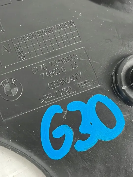 OEM 7349603 Cache Phare Avant Gauche pour BMW Série 5 image 7