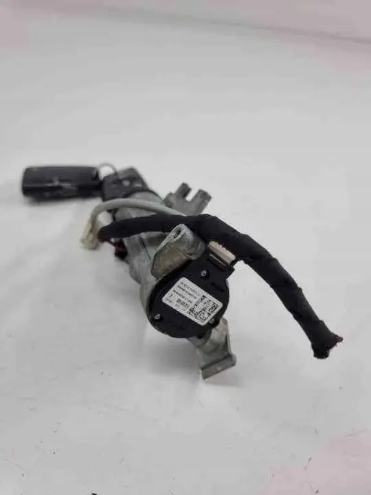 Interruptor de encendido OEM 5Q0905865 Skoda Octavia III image 3