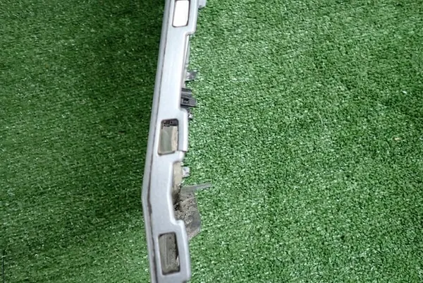 VW Arteon bakstötfångare OEM 3G8807417A - Begagnad image 10