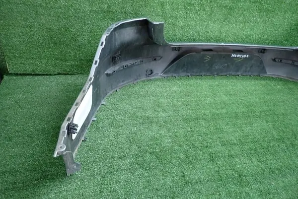 VW Arteon bakstötfångare OEM 3G8807417A - Begagnad image 9