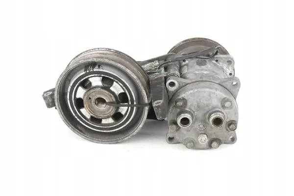 Compressor Iveco usado OEM 102125 image 2