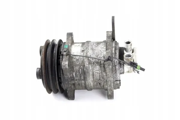 Compressor Iveco usado OEM 102125 image 5