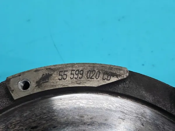 Kaksoismassaväkäri Opel Mokka A 1.4 T image 9