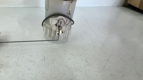 Brandstofpomp Renault Grand Espace IV Lift 2.0T Turbo OEM image 4