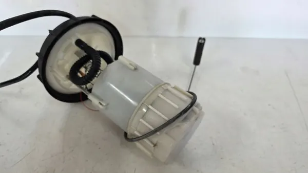 Brandstofpomp Renault Grand Espace IV Lift 2.0T Turbo OEM image 6