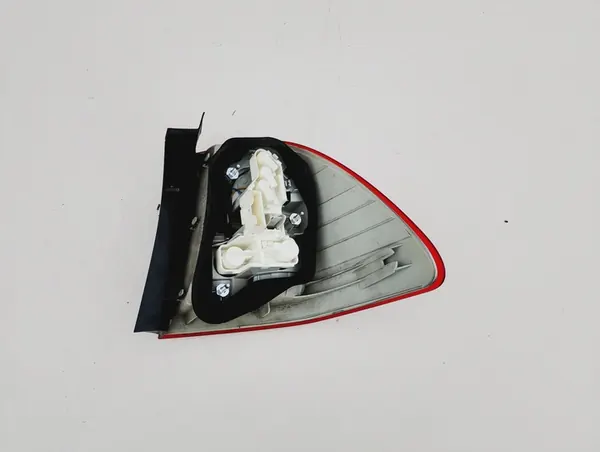 BMW 3 E91 Luz LED Guardabarros Trasera Izquierda 08-12 image 4