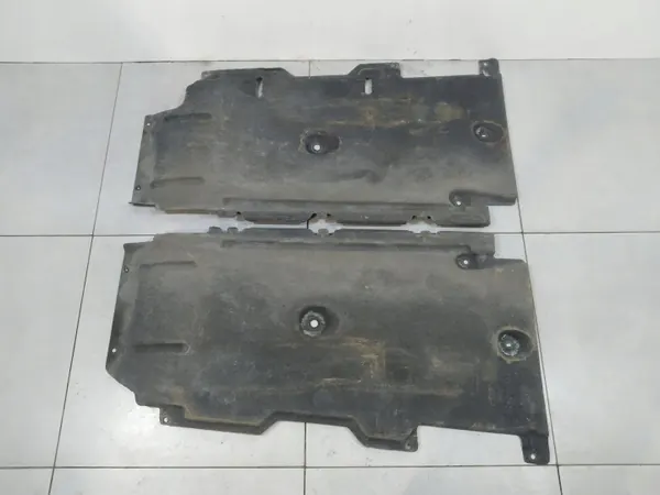 Onderbodembescherming links rechts Set 31378224 Volvo V40 II image 2