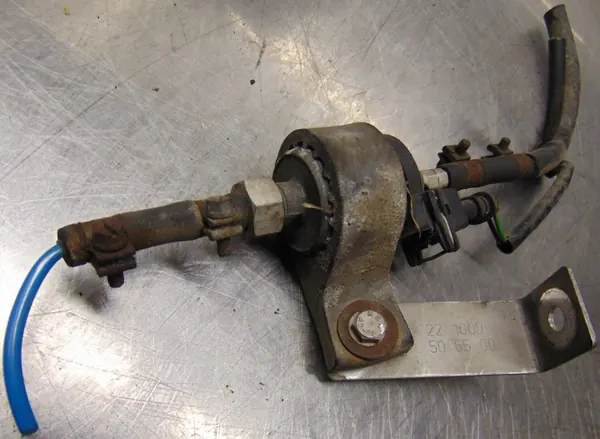 Webasto Kraftstoffpumpe OEM 2245704 - Gebraucht image 2