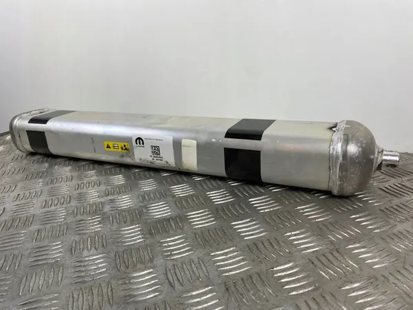 Réservoir de suspension pneumatique Jeep Grand Cherokee WL 2022 68458345AB image 4