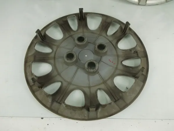 Tapacubos OEM 52960-1J000 para Hyundai i20 2008-2014 image 5