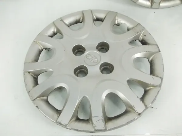 Tapacubos OEM 52960-1J000 para Hyundai i20 2008-2014 image 7