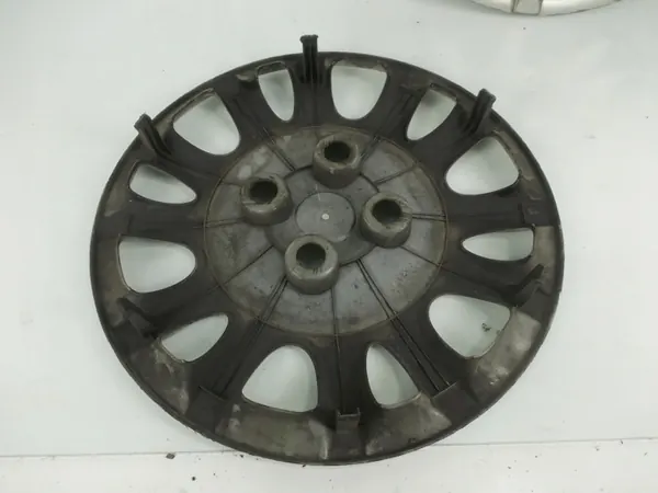 Tapacubos OEM 52960-1J000 para Hyundai i20 2008-2014 image 8
