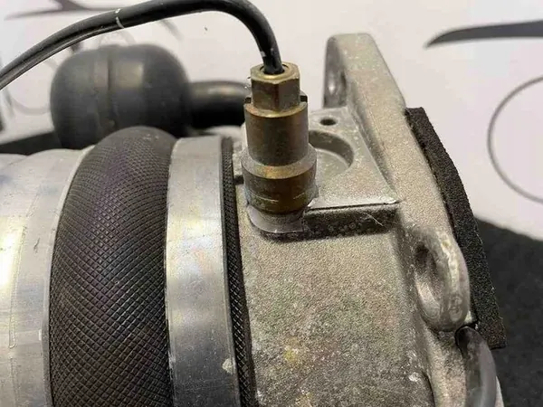 Amortizzatore posteriore sinistro BENTLEY 3W8616001 image 6