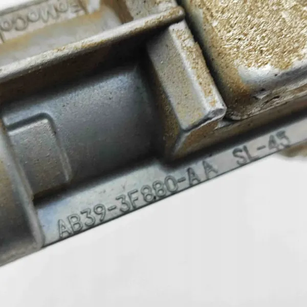Peça estacionária Ford Ranger TKE OEM AB3915607AA Usada image 6