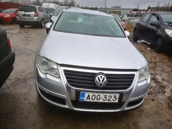 Computador Volkswagen Passat 2006 2.0L 8P0907383 image 5