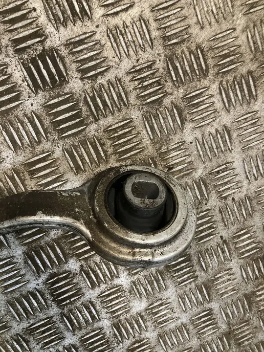 Mercedes-Benz S W220 2002 Vänster Nedre Främre Kontrollarm image 2