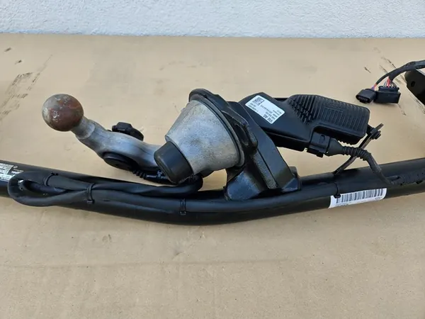 Elektrisk Dragkrok VW T7 Transporter 7T0803881B image 3